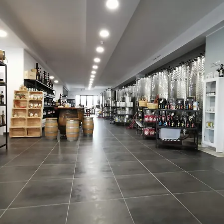 Foresta Vini فندق مبيت وإفطار